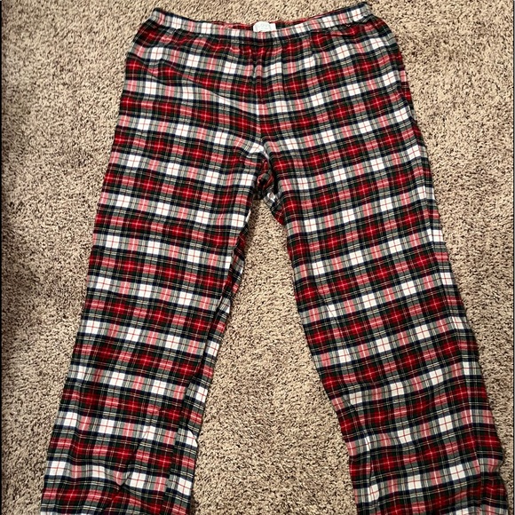 GAP Other - 🎄🎄🎄🎄Love by Gap flannel sleep pants sz lg only worn once